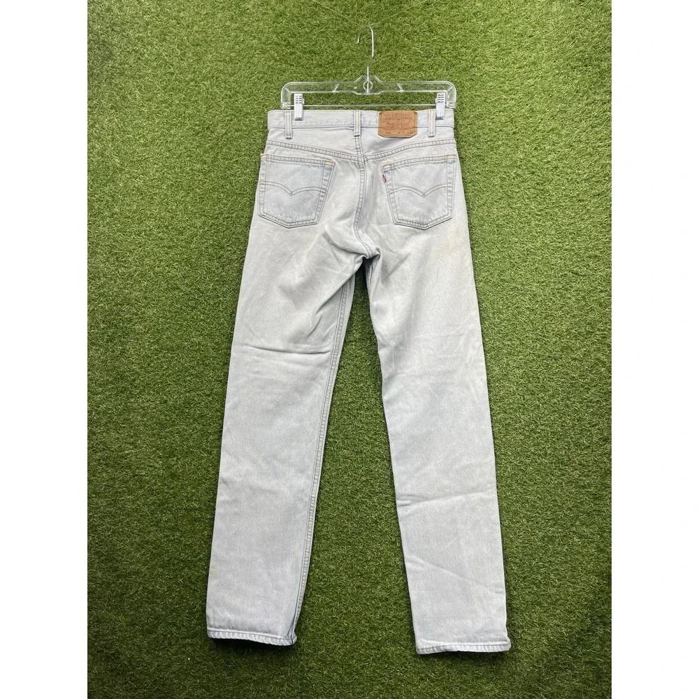 Levis shop confidence